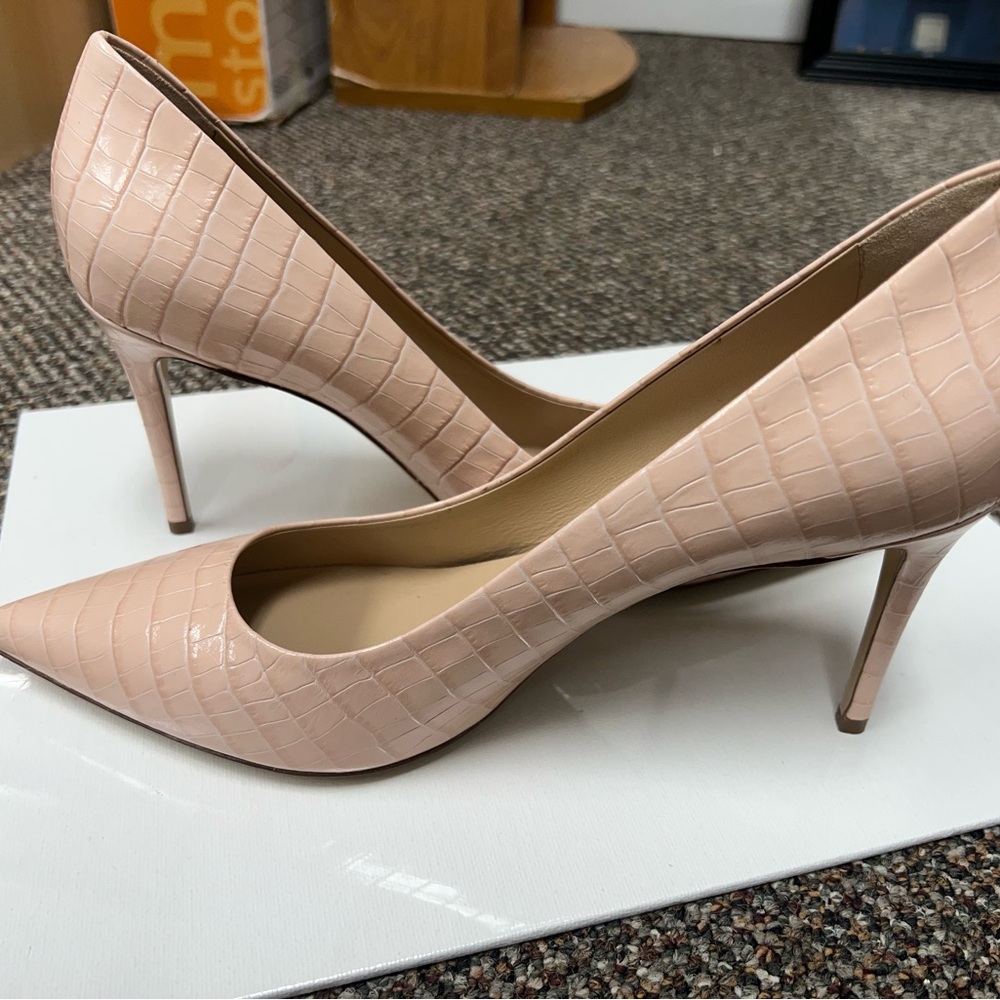 M. Gemi Pink Stiletto Heels with Croc-Embossed Texture Size 42